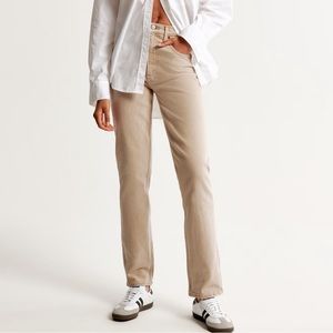 NWOT ABERCROMBIE & FITCH | Ultra High Rise 90s Straight Jean (Oat)